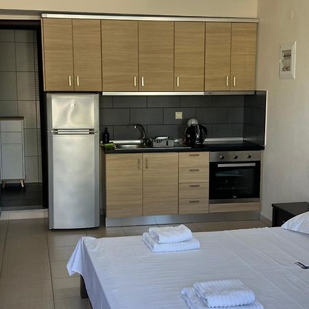 Bivas Apartments Liménas Eksteriør bilde