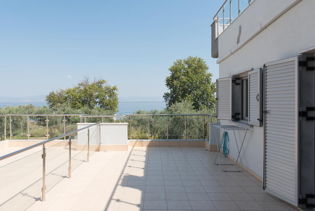 Bivas Apartments Liménas Eksteriør bilde