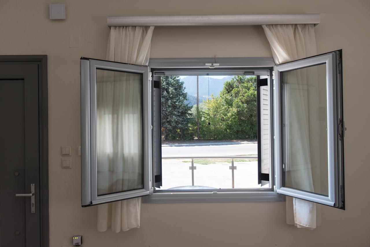 Bivas Apartments Liménas Eksteriør bilde