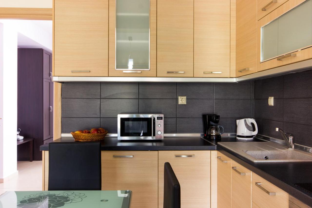 Bivas Apartments Liménas Eksteriør bilde
